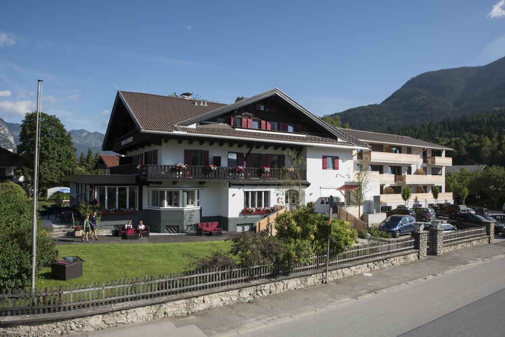 Leiners Familienhotel Garmisch-Partenkirchen Exterior photo